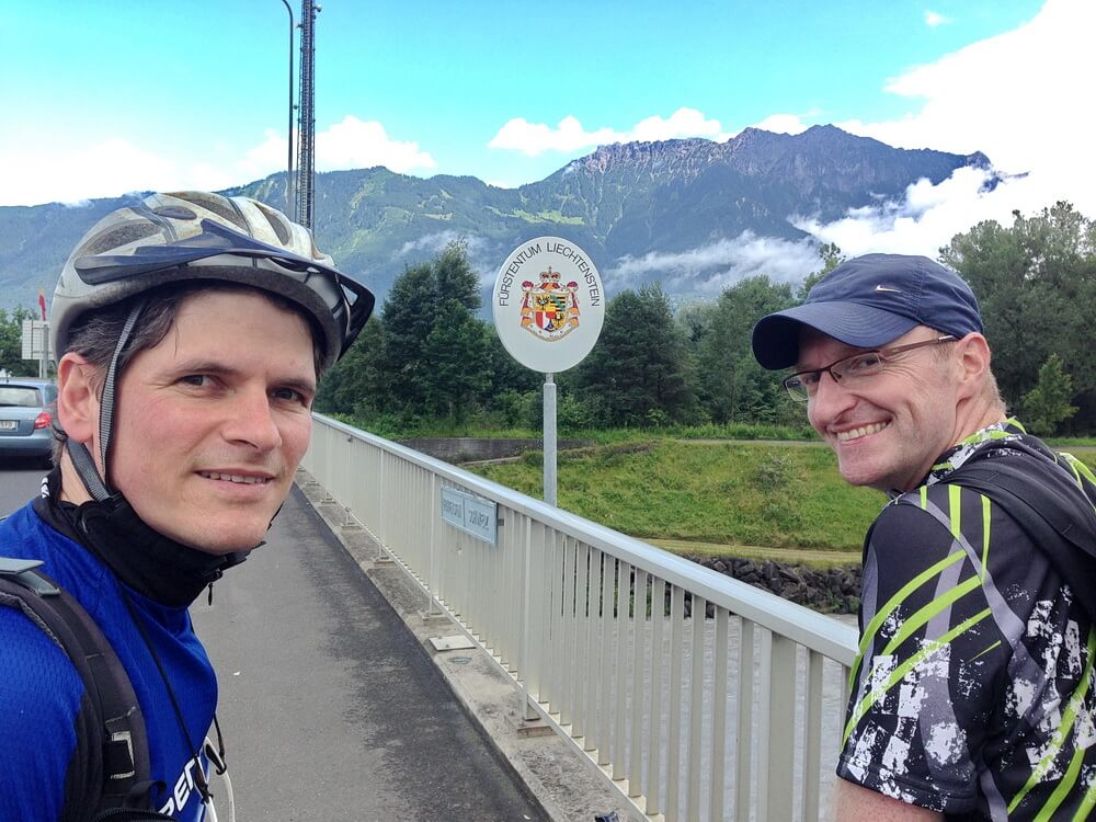 Die 4. Grenze bei der 1. Etappe: Schweiz - Liechtenstein