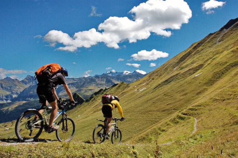 Trailabfahrt am Risetenpass (Foto: Darko Cetojevic)