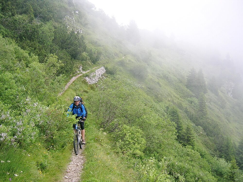 Trail vom Monte Maggio zum Passo Borcola