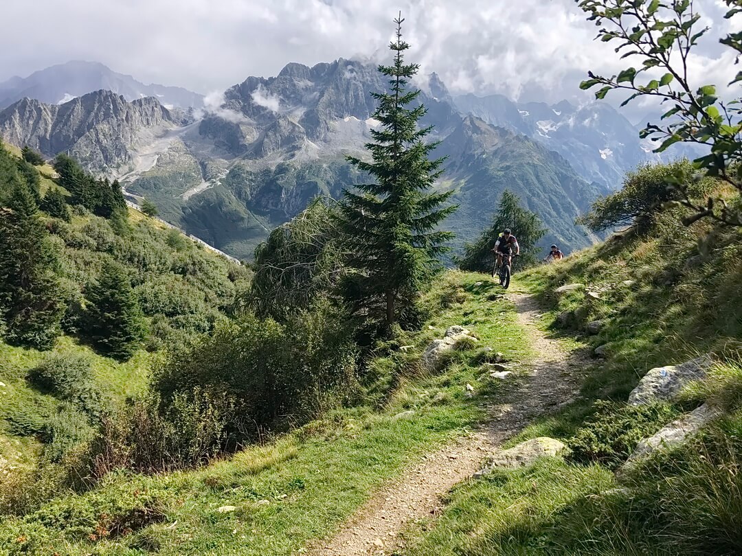 Alta Via Camuna - hochalpiner Trail zum Passo Tonale