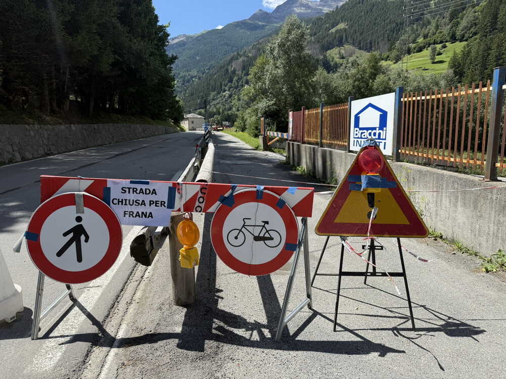 Sperrung vor Tola